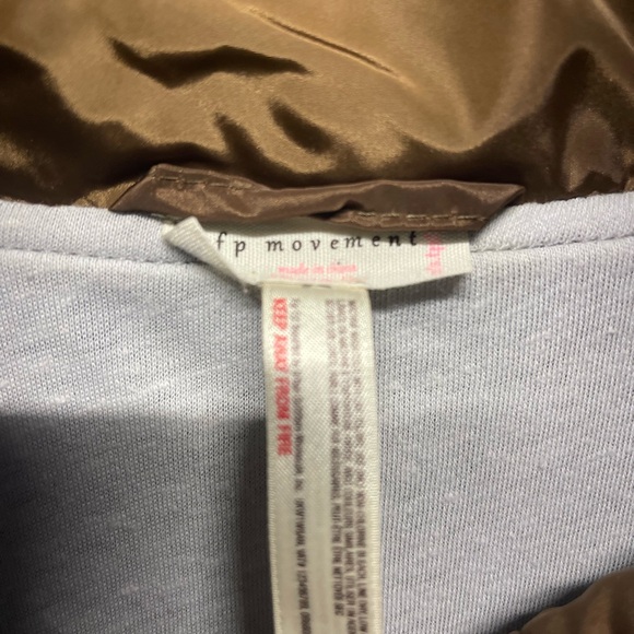 FP‎ Movement by Free People Gray and Brown Sherpa Jacket - Picture 2 of 3